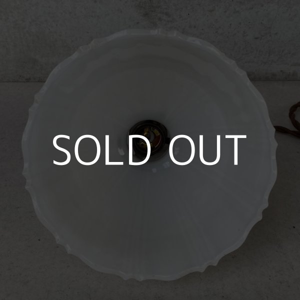 画像4: VINTAGE ANTIQUE ヴィンテージ アンティーク 吊り下げライト アメリカ / シーリングライト ペンダントライト ミルクガラス ガラスシェード 天井照明 USA  (4)