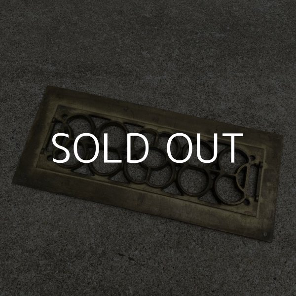 画像2: VINTAGE ANTIQUE RENOVATORS SUPPLY GUTTER ヴィンテージ アンティーク 側溝 蓋 アメリカ / インダストリアル インテリア プレート 真鍮 店舗什器 USA (1) (2)