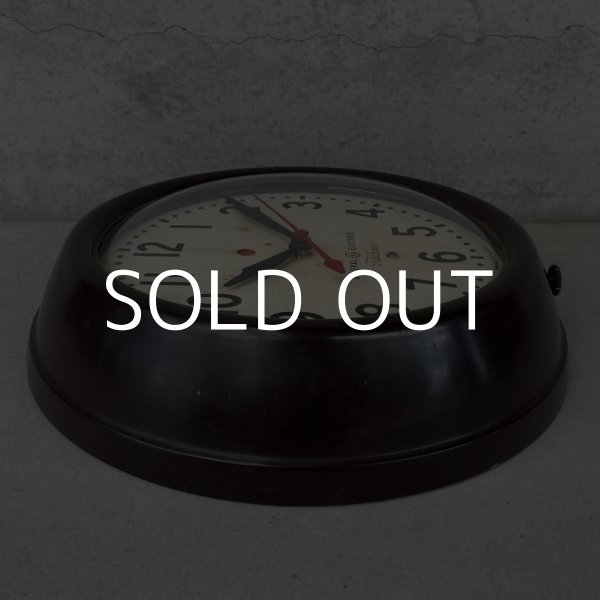 画像5: VINTAGE ANTIQUE GENERAL ELECTRIC TELECHRON WALL CLOCK ヴィンテージ アンティーク ウォールクロック 掛け時計 アメリカ / インダストリアル スクールクロック ダークブラウン 焦げ茶色 小型 店舗什器 USA (5)