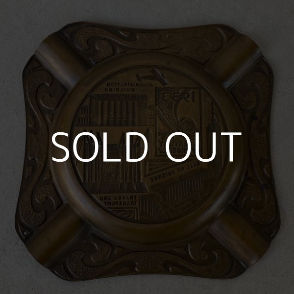 画像3: VINTAGE ANTIQUE CHICAGO EXPO 1933 WORLD'S FAIR ASHTRAY ヴィンテージ アンティーク シカゴ万博 アッシュトレイ 灰皿 / アメリカ コレクタブル 小物入れ USA (3)