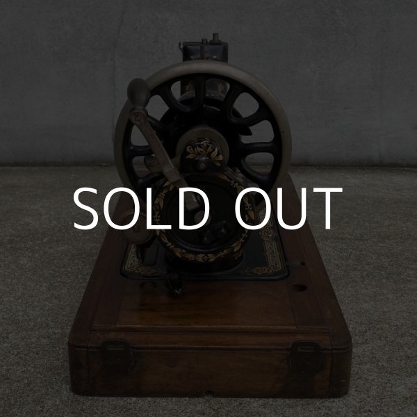 画像5: VINTAGE ANTIQUE SINGER SEWING MACHINE ヴィンテージ アンティーク シンガーミシン / ディスプレイ 店舗什器 洋裁 手芸 手回しミシン (5)