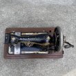 画像6: VINTAGE ANTIQUE SINGER SEWING MACHINE ヴィンテージ アンティーク シンガーミシン / ディスプレイ 店舗什器 洋裁 手芸 手回しミシン (6)