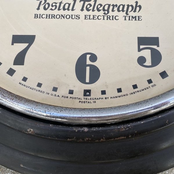 画像8: VINTAGE ANTIQUE POSTAL TELEGRAH WALL CLOCK ヴィンテージ アンティーク ポスタルテレグラフ ハモンドクロック ウォールクロック 壁掛け時計 アメリカ / インダストリアル 郵便局 黒色 店舗什器 USA (2) (8)