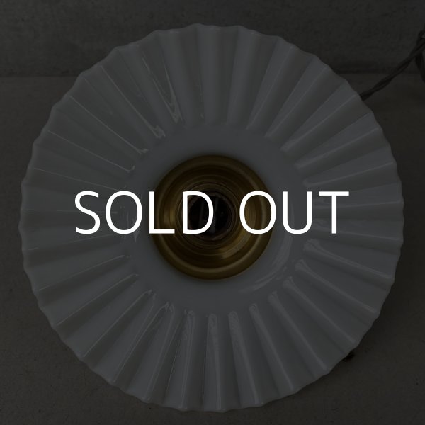 画像4: VINTAGE ANTIQUE ヴィンテージ アンティーク 吊り下げライト アメリカ / ライト ペンダントライト ミルクガラス ガラスシェード レース 天井照明 USA (2)  (4)