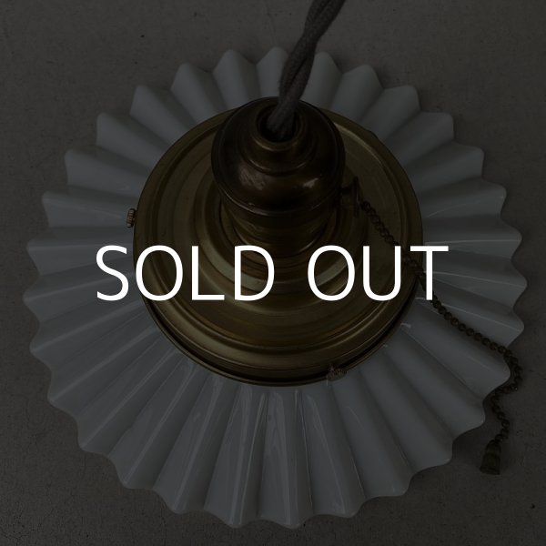 画像3: VINTAGE ANTIQUE ヴィンテージ アンティーク 吊り下げライト アメリカ / ライト ペンダントライト ミルクガラス ガラスシェード レース 天井照明 USA (2)  (3)