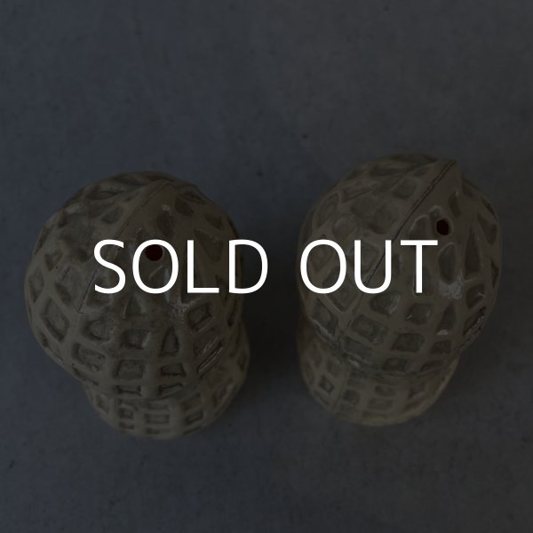 画像8: VINTAGE ANTIQUE SALT&PEPPER PEANUT ヴィンテージ アンティーク ソルト＆ペッパー ピーナッツ アメリカ / 塩胡椒入れ キッチン用品 雑貨 USA (8)