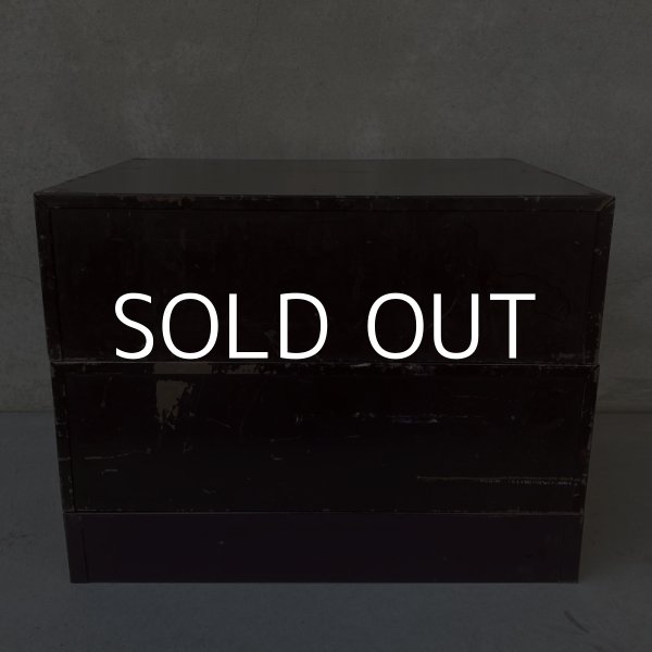 画像2: VINTAGE ANTIQUE NU VIGOR WATCHMAKER'S ヴィンテージ アンティーク キャビネット 棚 アメリカ / ツールボックス パーツボックス 時計パーツ 収納 鉄 (2)