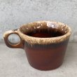 画像2: VINTAGE ANTIQUE HULL COFFEEMUG MUGCUP ヴィンテージ アンティーク コーヒーマグ マグカップ ハル ブラウン 茶色 陶器 / アメリカ 珈琲 食器 USA (1) (2)