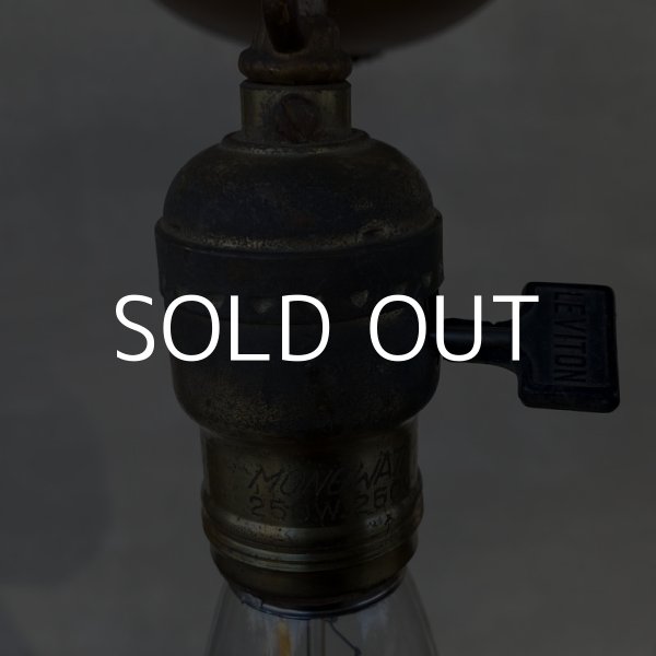 画像8: VINTAGE ANTIQUE ヴィンテージ アンティーク シャンデリア 吊り下げライト アメリカ / 3灯 ライト ペンダントライト ブラス 真鍮 天井照明 USA  (2) (8)