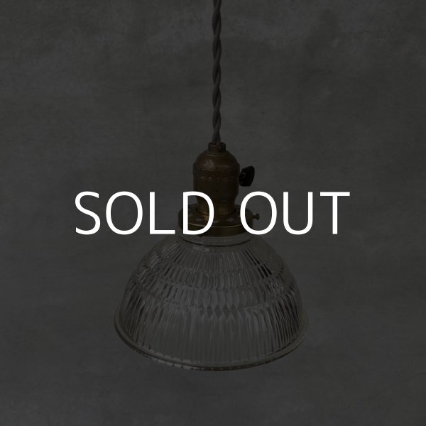 画像1: VINTAGE ANTIQUE LIGHT ヴィンテージ アンティーク 吊り下げライト アメリカ / ライト ペンダントライト ガラスシェード 天井照明 CIRCLE F USA  (1)
