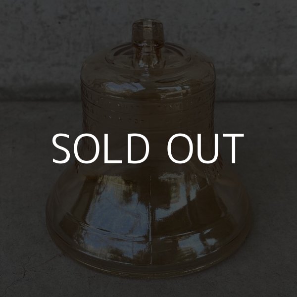 画像3: VINTAGE ANTIQUE LIBERTY BELL PIGGY BANK ヴィンテージ アンティーク リバティーベル 自由の鐘 貯金箱 / コレクタブル オブジェ アメリカ独立記念 ガラス 雑貨 (1) (3)