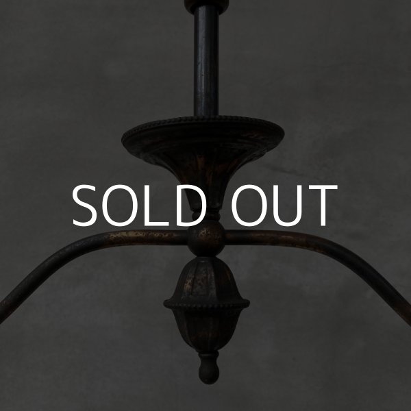 画像3: VINTAGE ANTIQUE LIGHT LAMP JAPANNED ヴィンテージ アンティーク シャンデリア 吊り下げライト ジャパンド アメリカ / 2灯 ペンダントライト ジャパンカラー 天井照明 USA   (3)