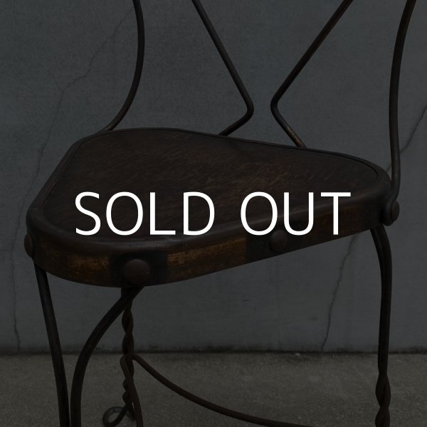 画像7: VINTAGE ANTIQUE ICE CREAM PARLOR CHAIR JAPANNED ヴィンテージ アンティーク アイスクリームパーラーチェア 椅子 アメリカ / インダストリアル ジャパンド ジャパンカラー アイアン 木製 家具 店舗 什器 USA (2) (7)