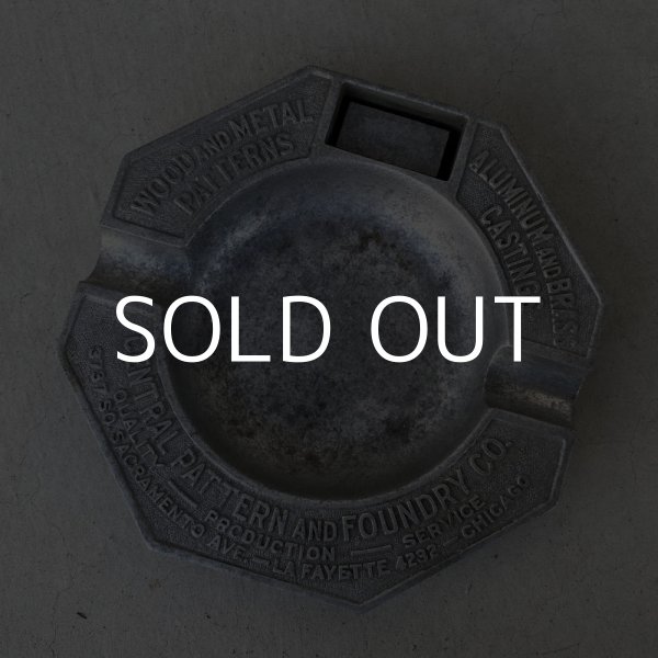 画像2: VINTAGE ANTIQUE CENTRAL PATTERN AND FOUNDRY CO. ASHTRAY ヴィンテージ アンティーク アッシュトレイ 灰皿 / コレクタブル 企業物 小物入れ 雑貨 アメリカ USA (2)