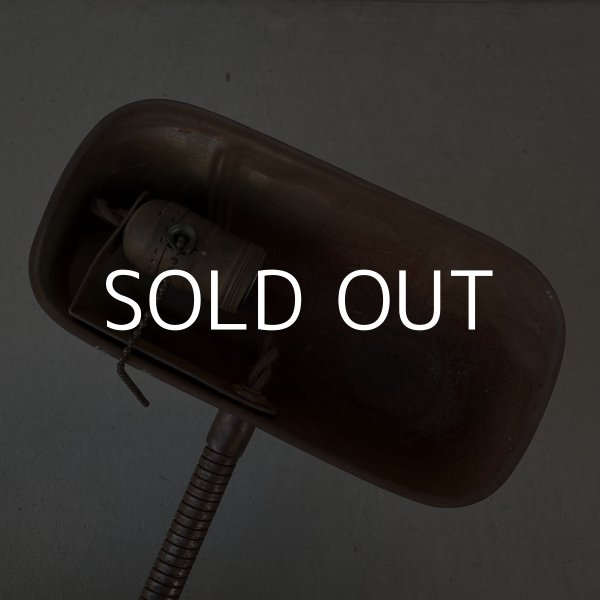 画像7: VINTAGE ANTIQUE DESK LAMP  STAND LIGHT RICHTER METALCRAFT CO ヴィンテージ アンティーク デスクランプ デスクライト スタンドライト 卓上ライト アメリカ / インダストリアル グースネック 照明 アイアン 鉄 USA (7)