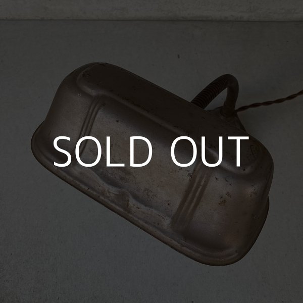 画像5: VINTAGE ANTIQUE DESK LAMP  STAND LIGHT RICHTER METALCRAFT CO ヴィンテージ アンティーク デスクランプ デスクライト スタンドライト 卓上ライト アメリカ / インダストリアル グースネック 照明 アイアン 鉄 USA (5)