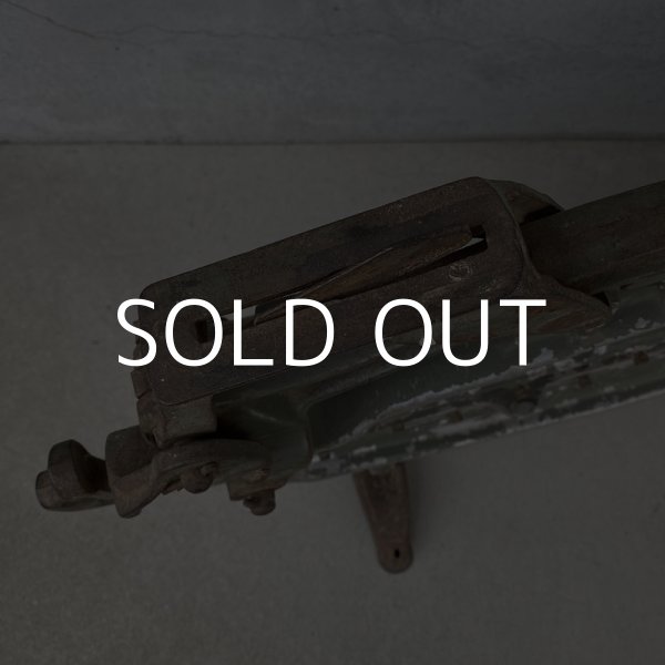 画像6: VINTAGE ANTIQUE SPECIALTY TOOL MFRS. ASBESTOS SHINGLE CUTTER ヴィンテージ アンティーク カッター 工具 / インダストリアル ディスプレイ オブジェ ガレージ ツール 店舗什器 アメリカ (6)