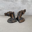 画像1: VINTAGE ANTIQUE BOOKENDS JAPANNED HORSE ヴィンテージ アンティーク ブックエンド ブックスタンド ジャパンフィニッシュ ジャパンカラー 本立て 馬 / コレクタブル オブジェ ディスプレイ ジャパンド 置物 動物 アメリカ (1)