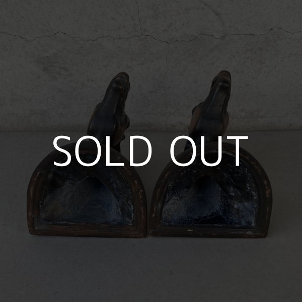 画像7: VINTAGE ANTIQUE BOOKENDS JAPANNED HORSE ヴィンテージ アンティーク ブックエンド ブックスタンド ジャパンフィニッシュ ジャパンカラー 本立て 馬 / コレクタブル オブジェ ディスプレイ ジャパンド 置物 動物 アメリカ (7)