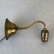 画像4: VINTAGE ANTIQUE LAMP LIGHT WALL LAMP ヴィンテージ アンティーク ライト ウォールランプ 壁付け照明 ブラケットランプ / ランプ 真鍮 店舗什器 アメリカ USA (7) (4)