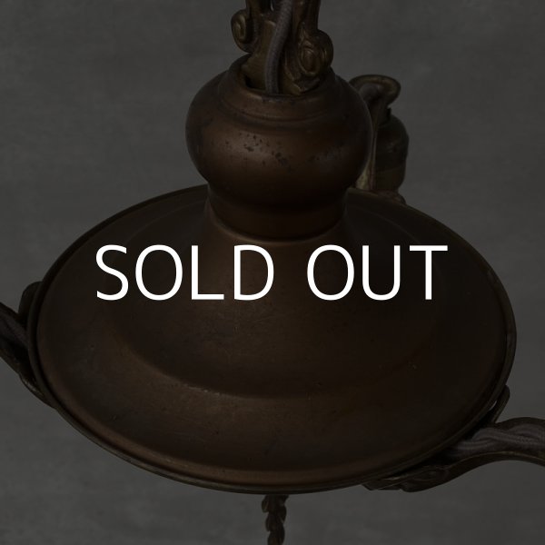 画像2: VINTAGE ANTIQUE ヴィンテージ アンティーク シャンデリア 吊り下げライト / 3灯 ライト ペンダントライト ブラス 真鍮 天井照明 店舗什器 アメリカ USA   (2)