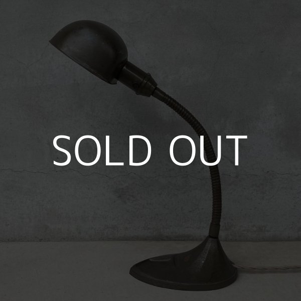 画像4: VINTAGE DESKLAMP ヴィンテージ デスクライト スタンドライト 卓上ライト アメリカ / インダストリアル グースネック 照明 工業用 USA (1) (4)