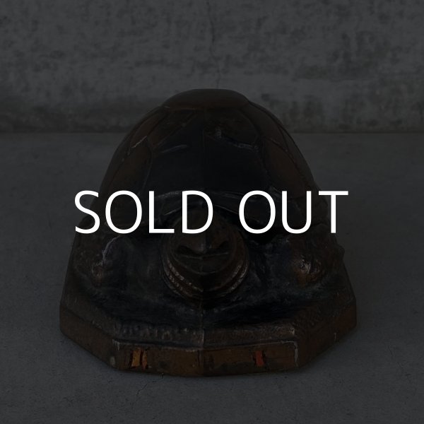 画像2: VINTAGE ANTIQUE TURTLE JAPANNED  ヴィンテージ アンティーク 亀 ジャパンフィニッシュ ジャパンカラー オブジェ / コレクタブル オブジェ ディスプレイ ジャパンド 置物 アメリカ (2)