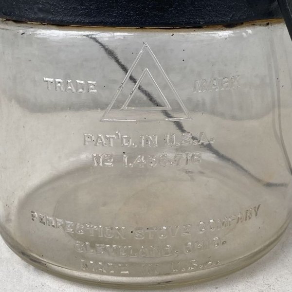 画像10: VINTAGE ANTIQUE PERFECTION STOVE CO. ヴィンテージ アンティーク パーフェクション ストーブ 瓶 / 燃料入れ  ガラス オブジェ インテリア アメリカ USA (2) (10)