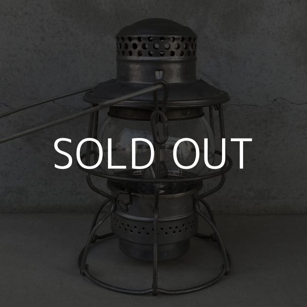画像3: VINTAGE ANTIQUE ADLAKE KERO 400 IHB RAILROAD LANTERN ヴィンテージ アンティーク アドレイク レイルロード ランタン オイルランプ / キャンプ アウトドア デッドストック アメリカ USA (19) (3)