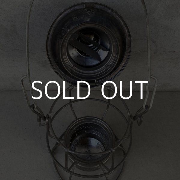 画像7: VINTAGE ANTIQUE ADLAKE KERO 400 IHB RAILROAD LANTERN ヴィンテージ アンティーク アドレイク レイルロード ランタン オイルランプ / キャンプ アウトドア デッドストック アメリカ USA (19) (7)