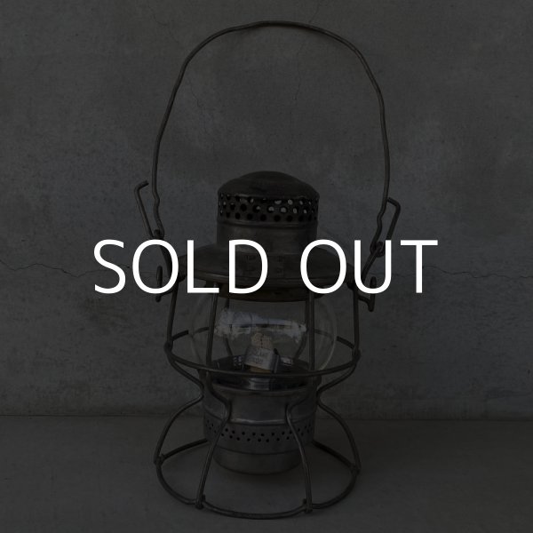 画像2: VINTAGE ANTIQUE ADLAKE KERO 400 RAILROAD LANTERN EL ヴィンテージ アンティーク アドレイク レイルロード ランタン オイルランプ / キャンプ アウトドア アメリカ USA (1) (2)