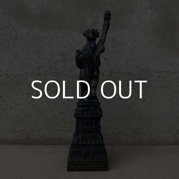 画像2: VINTAGE ANTIQUE STATUE OF LIBERTY ヴィンテージ アンティーク 自由の女神 / コレクタブル オブジェ インテリア ディスプレイ 置物 雑貨 アメリカ (2) (2)
