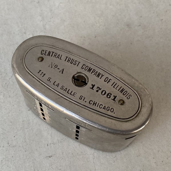 画像6: VINTAGE ANTIQUE COIN BANK ヴィンテージ アンティーク コインバンク 貯金箱 / コレクタブル オブジェ インテリア ノベルティー 銀行 アメリカ USA (9) (6)