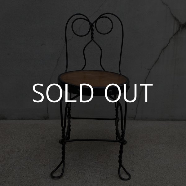 画像2: VINTAGE ANTIQUE KIDS CHAIR PARLOR CHAIR ヴィンテージ アンティーク 椅子 アイスクリームチェア パーラーチェア / キッズ 子供用 家具 インテリア アイアン 店舗什器 アメリカ USA (1) (2)