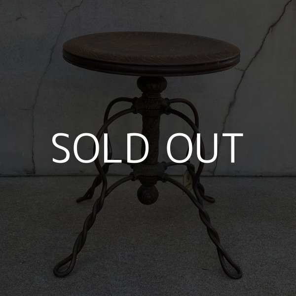 画像2: VINTAGE ANTIQUE TONK PIANO CHAIR STOOL  ヴィンテージ アンティーク ピアノチェア スツール 椅子 / 回転いす ウッド アイアン 木製 鉄 家具 店舗什器 アメリカ (2)