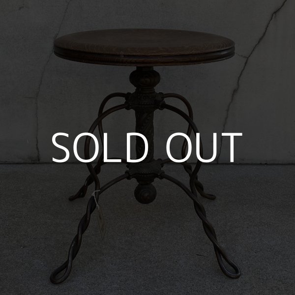 画像4: VINTAGE ANTIQUE TONK PIANO CHAIR STOOL  ヴィンテージ アンティーク ピアノチェア スツール 椅子 / 回転いす ウッド アイアン 木製 鉄 家具 店舗什器 アメリカ (4)