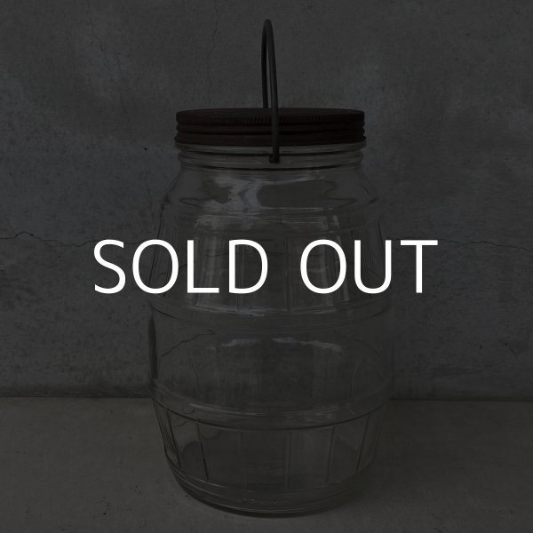 画像4: VINTAGE ANTIQUE GLASS JAR BARREL JAR ヴィンテージ アンティーク ガラスジャー バレルジャー 瓶 / ボトル ガラス 樽型 小物入れ 収納 店舗什器 アメリカ (4)