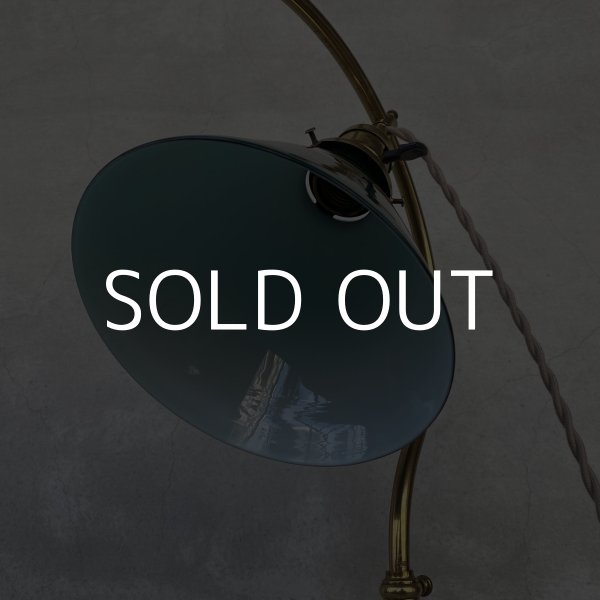 画像6: VINTAGE ANTIQUE FARIES C ARM CARVED ARM DESK LAMP ヴィンテージ アンティーク フェアリーズ C型 カーブアーム デスクランプ スタンドライト / ランプ インダストリアル HUBBELL コレクタブル 照明 店舗什器 アメリカ USA  (6)