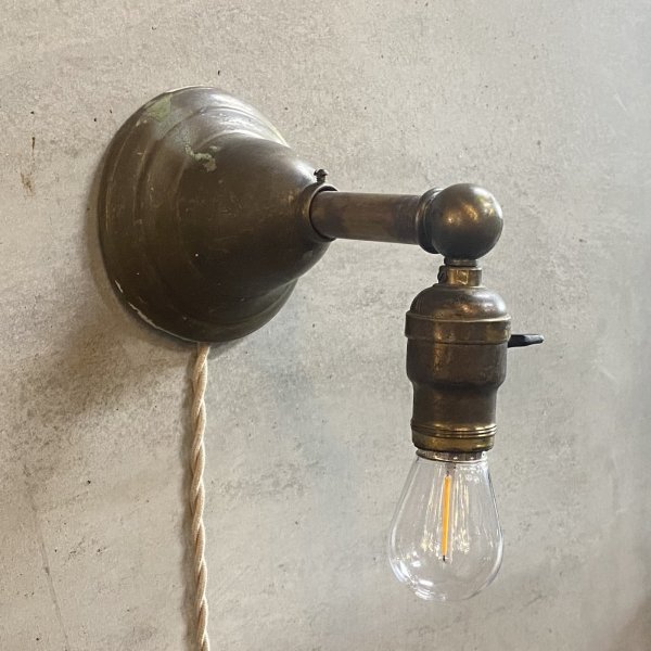 画像2: VINTAGE ANTIQUE LAMP LIGHT WALL LAMP ヴィンテージ アンティーク ライト ウォールランプ 壁付け照明 ブラケットランプ / ランプ 真鍮 店舗什器 アメリカ USA (3) (2)