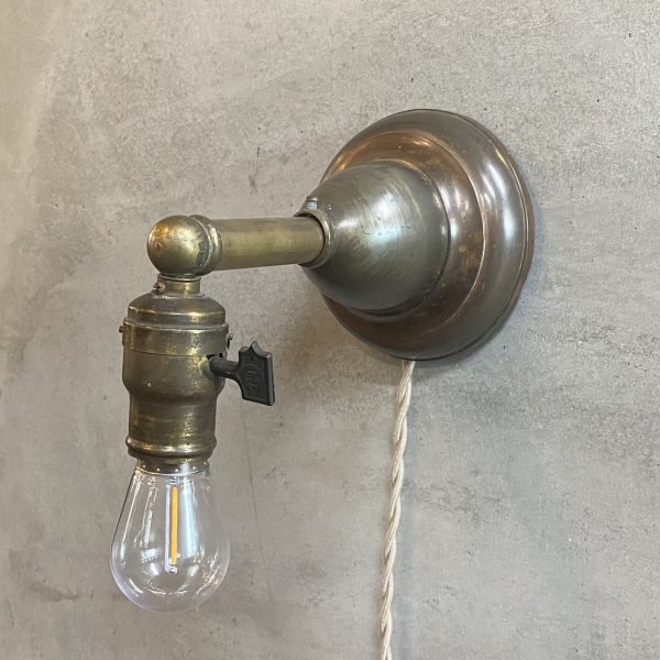 画像1: VINTAGE ANTIQUE LAMP LIGHT WALL LAMP ヴィンテージ アンティーク ライト ウォールランプ 壁付け照明 ブラケットランプ / ランプ 真鍮 店舗什器 アメリカ USA (2) (1)