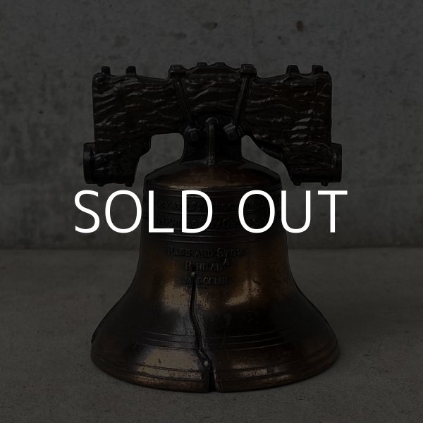 画像1: VINTAGE ANTIQUE LIBERTY BELL JAPANNED ヴィンテージ アンティーク リバティーベル 自由の鐘 ジャパンカラー ジャパンド 呼び鈴 / コレクタブル オブジェ 鈴 鐘 カウンターベル 雑貨 小物 アメリカ (2) (1)