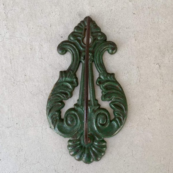 画像2: VINTAGE ANTIQUE WALL MOUNTED RECEIPT SPIKE ヴィンテージ アンティーク レシートスパイク フック 伝票差し / ウォールインテリア キャストアイアン 壁付け 店舗備品 アメリカ (2)