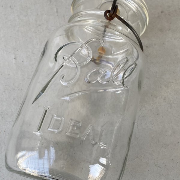 画像10: VINTAGE ANTIQUE BALL IDEAL JAR ヴィンテージ アンティーク ボール ジャー ガラス瓶 アメリカ / ワイヤー付き クリアー ディスプレイ ボトル 小物入れ 収納 店舗什器 (8) (10)