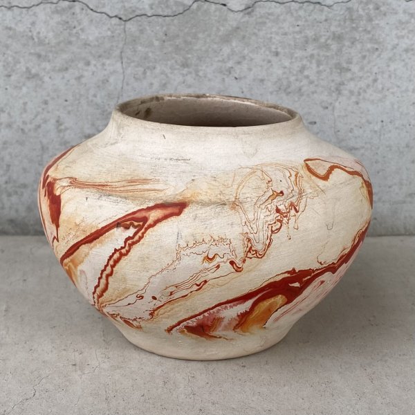 画像1: VINTAGE ANTIQUE NEMADJI POTTERY INDIAN ヴィンテージ アンティーク ネマジ ポタリー 陶器 花瓶 / インディアン コレクタブル オブジェ インテリア 鉢 壺 フラワーベース  赤色 アメリカ (1)