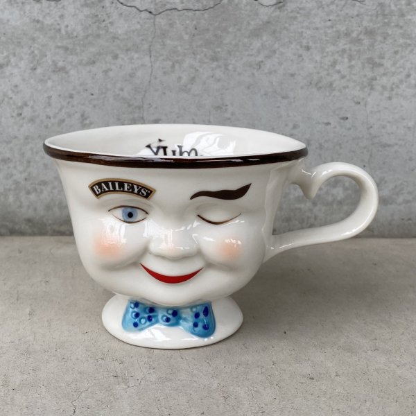 画像1: VINTAGE ANTIQUE BAILEYS CUP ヴィンテージ アンティーク ベイリーズ フェイスカップ / コレクタブル オブジェ ティーカップ マグカップ ノベルティ 陶器 食器 雑貨 (4) (1)