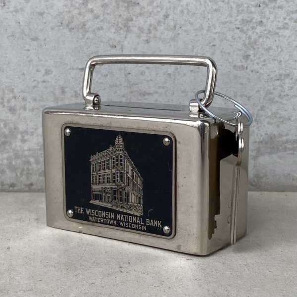 画像1: VINTAGE ANTIQUE COIN BANK AUTOMATIC RECORDING SAFE CO ヴィンテージ アンティーク コインバンク 貯金箱 / コレクタブル オブジェ インテリア ノベルティー 銀行 鍵付き アメリカ USA  (1)