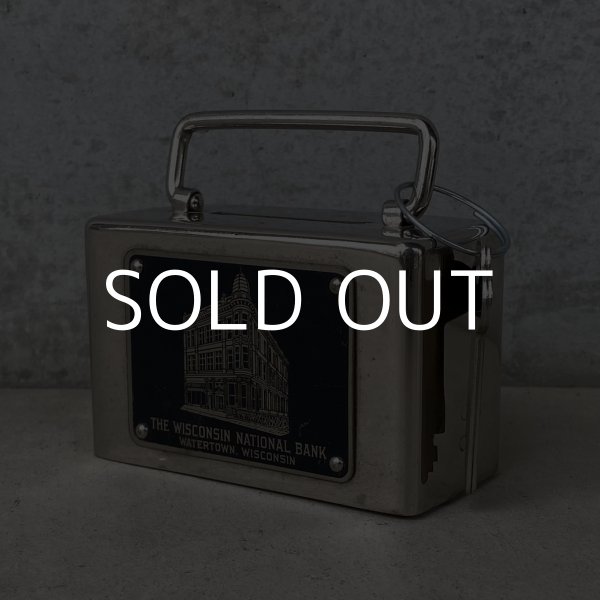 画像1: VINTAGE ANTIQUE COIN BANK AUTOMATIC RECORDING SAFE CO ヴィンテージ アンティーク コインバンク 貯金箱 / コレクタブル オブジェ インテリア ノベルティー 銀行 鍵付き アメリカ USA  (1)