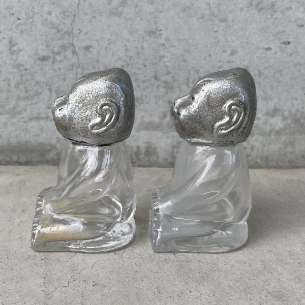 画像4: VINTAGE ANTIQUE BILLIKEN SALT AND PEPPER SHAKERS ヴィンテージ アンティーク ビリケン ソルト＆ペッパー 塩胡椒入れ / コレクタブル ガラス オブジェ アメリカ (4)