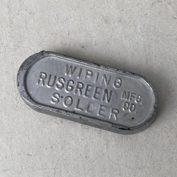 画像2: VINTAGE ANTIQUE WIPING SOLDER RUSGREEN MFG.CO ヴィンテー ジアンティーク ワイプハンダ / コレクタブル インテリア インダストリアル ペーパーウェイト 重り 雑貨 店舗備品 アメリカ (2)