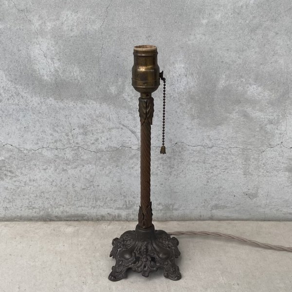 画像1: VINTAGE ANTIQUE DESKLAMP ヴィンテージ アンティーク デスクランプ スタンドライト 卓上ライト 照明 / テーブルランプ ろうそく型 キャンドル 店舗什器 アメリカ (1)